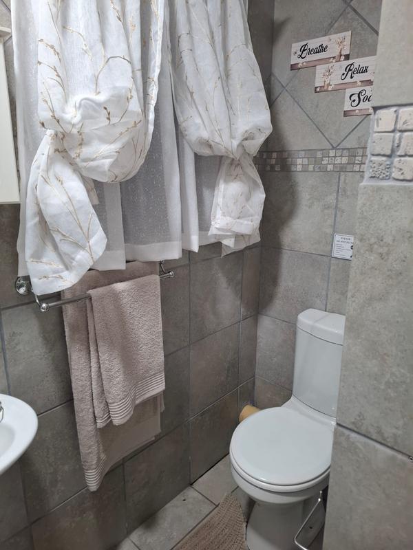 To Let 3 Bedroom Property for Rent in Ruiterbos Western Cape